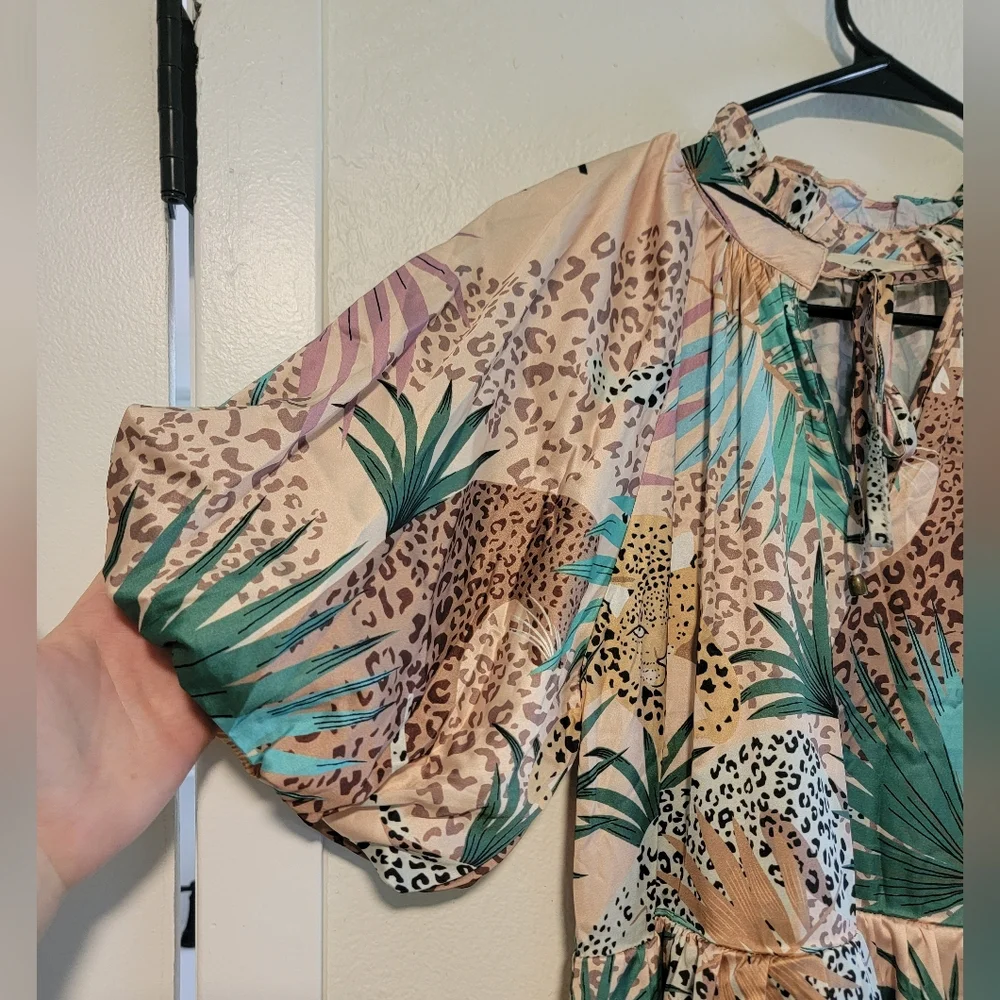 entro Tropical Print Short Dress in Teal, Lavender, Beige